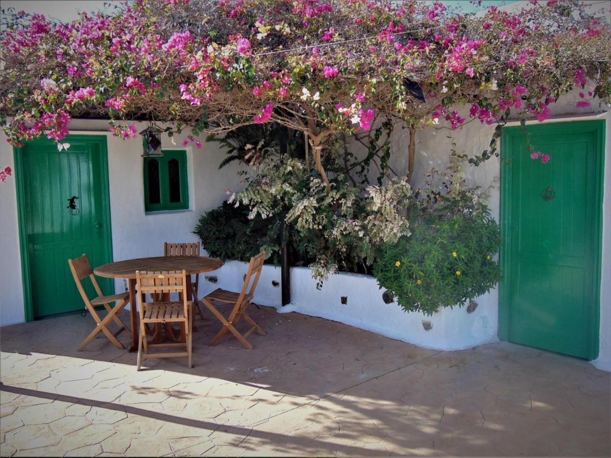 Buganvilla Molino ตินาโค ภายนอก รูปภาพ