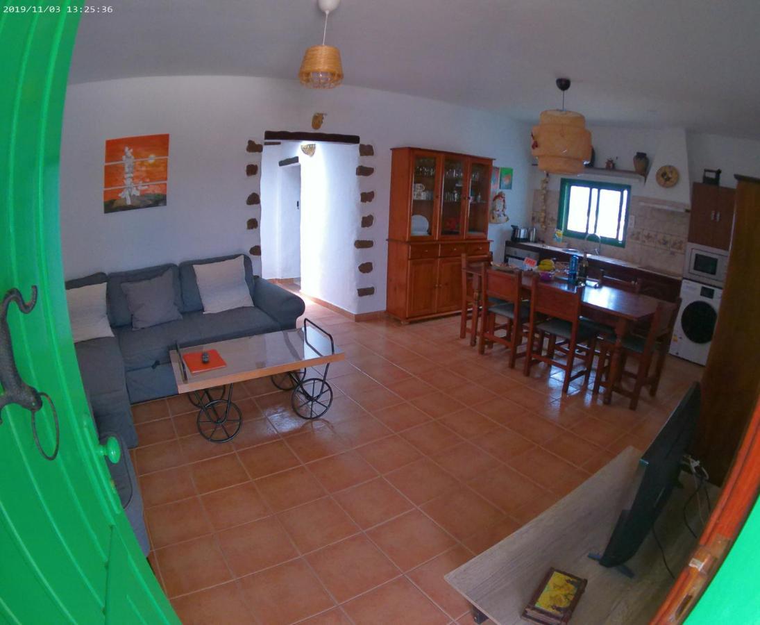 Buganvilla Molino ตินาโค ภายนอก รูปภาพ