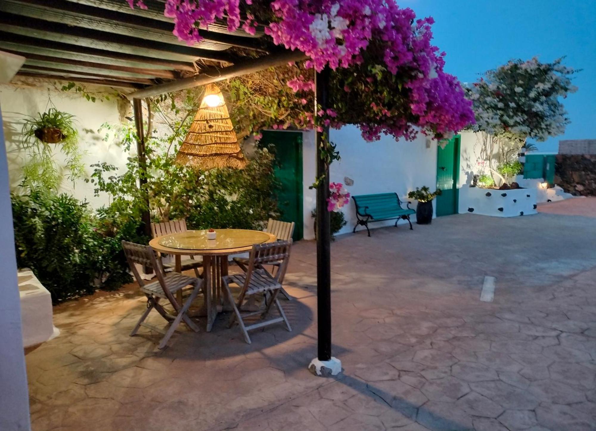 Buganvilla Molino ตินาโค ภายนอก รูปภาพ